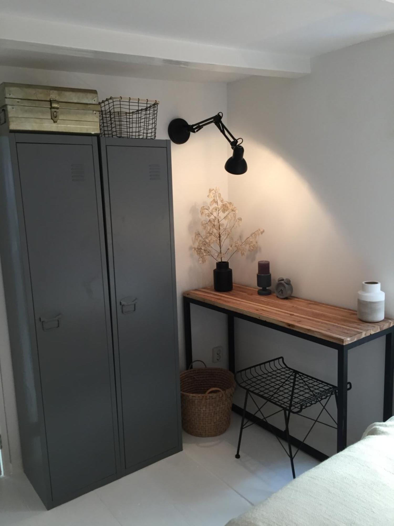 أمستردام Two Bedroom Apartment In Historic Canalhouse From 1618 - City Centre المظهر الخارجي الصورة